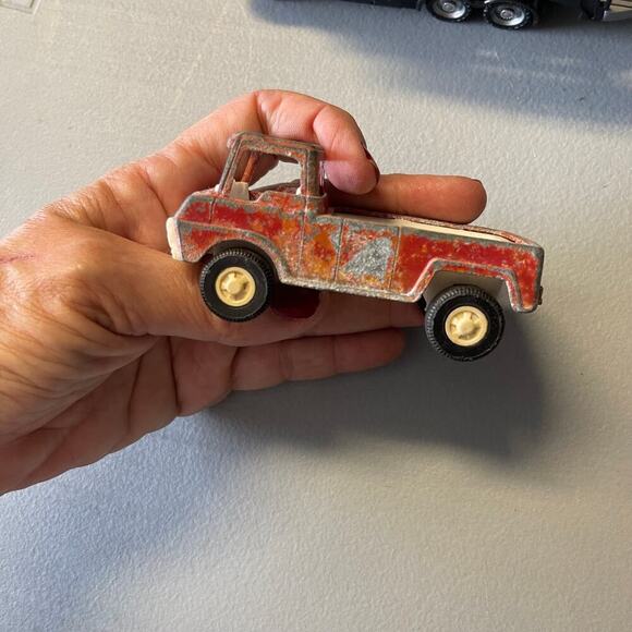 Matchbox Mixed Lot Utility Trucks City Corp Military - Picture 12 of 12